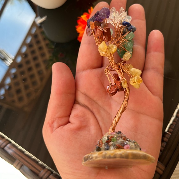 Chakra Healing Crystal Money Tree with Copper Wire - Picture 3 of 5